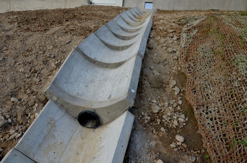 Installing Drainage Solutions